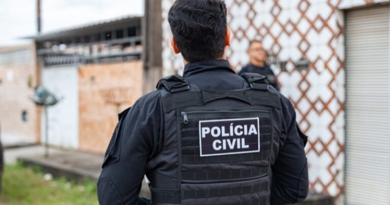 Agricultor é preso no Sertão suspeito de abuso sexual contra ex-enteada de 7 anos