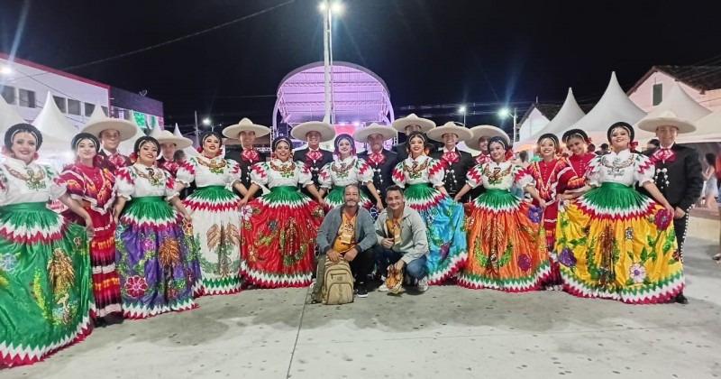 Coletivo Derréis de Patos participa do VII Festival internacional de Folclore e Arte em Taperoá
