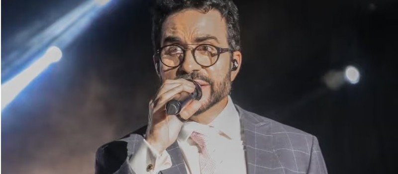Padre F�bio de Melo diz ter vida sexual mesmo no celibato: �Envolve afetos�