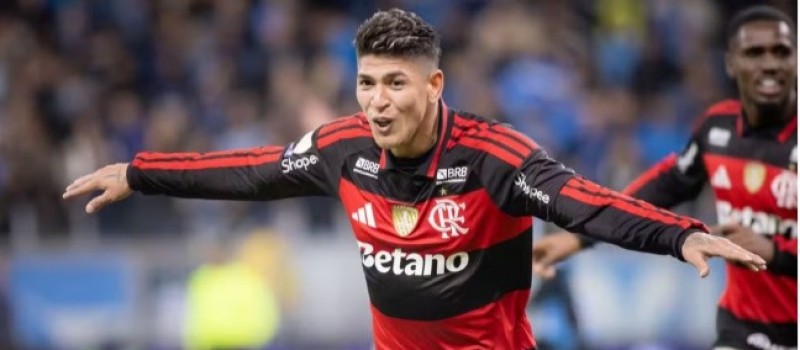 Carrascal � multado pelo Flamengo ap�s expuls�o contra o Palmeiras