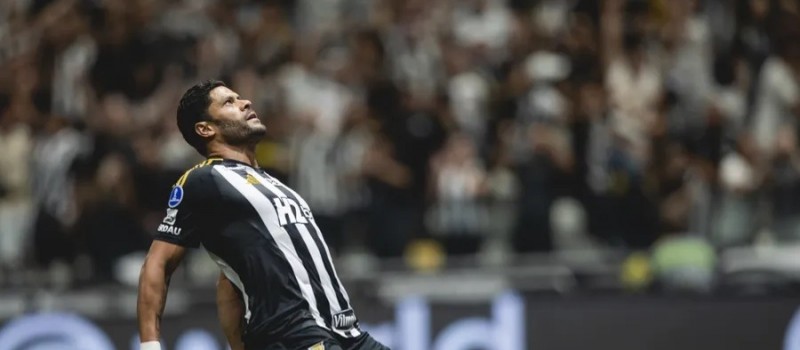 Hulk a um gol dos 500: atacante paraibano se aproxima de marca histrica na carreira
