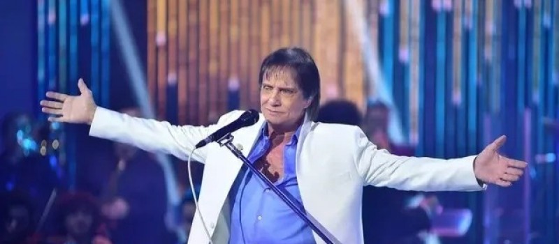 Roberto Carlos sofre acidente com Cadillac durante grava��o do especial da Globo