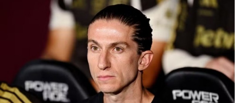 Monaco anuncia oficialmente Filipe Lu�s, ex-Flamengo, como novo treinador