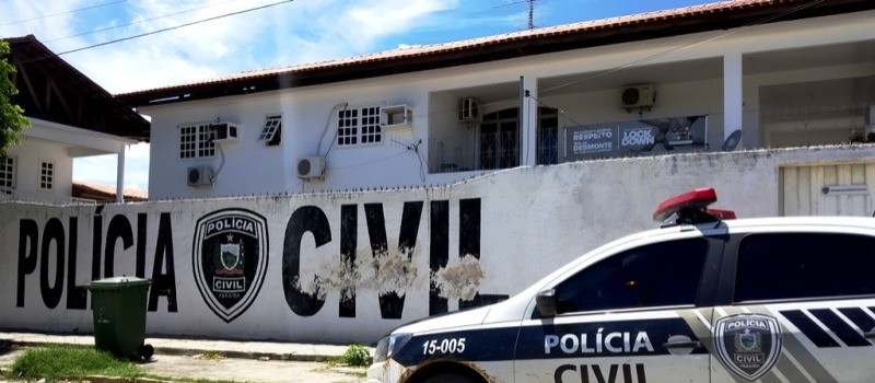 Mulher � detida ap�s amea�ar, perseguir e agredir outra em Patos