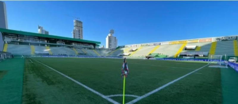 Chapecoense x Flamengo: onde assistir ao vivo, hor�rio e escala��es