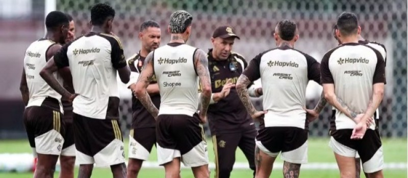 Flamengo x Botafogo: Fla faz ajustes na defesa para barrar gols evit�veis