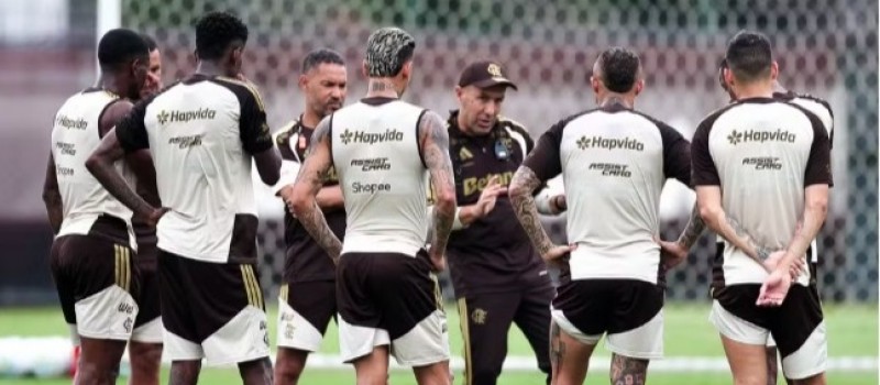 Flamengo tem voltas de Vit�o e De la Cruz contra o Remo e relaciona refor�os; veja lista