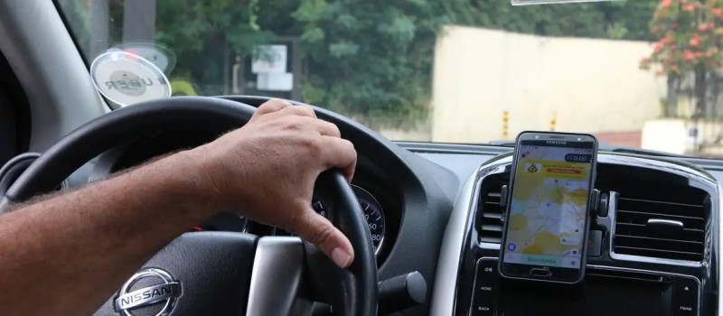 Lula sanciona cr�dito para compra de carro por motoristas de aplicativo e taxistas