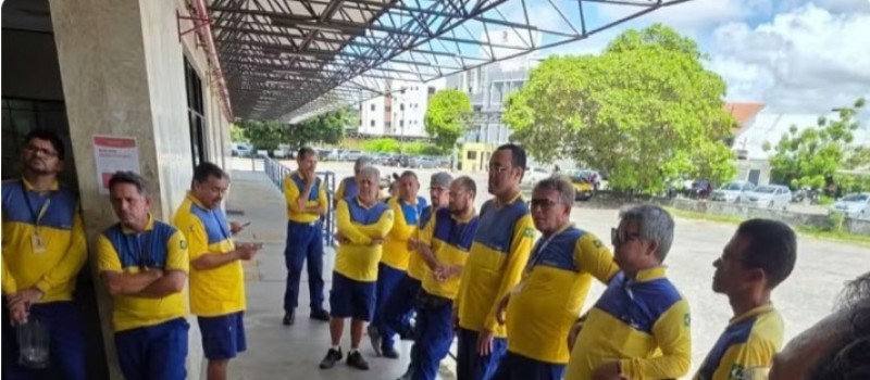 Trabalhadores dos Correios paralisam atividade por agress�es a carteiros na Para�ba