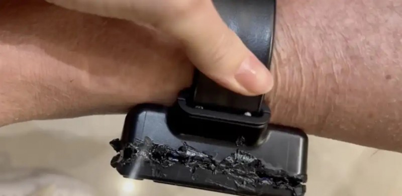 Bolsonaro usou ferro de solda para tentar abrir tornozeleira: 'Meti um ferro quente'