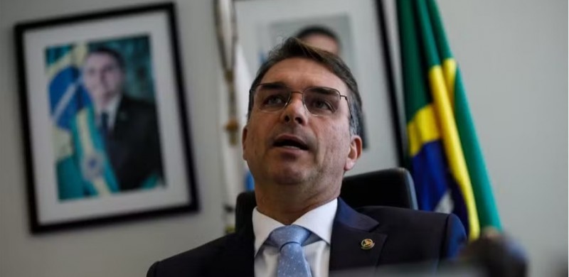 Datafolha: 8% acham que Bolsonaro deveria apoiar Flvio, 22%, Michelle, e 20%, Tarcsio