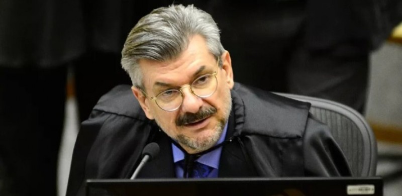 Ministro do STJ acusado de importuna��o sexual pede licen�a por 90 dias