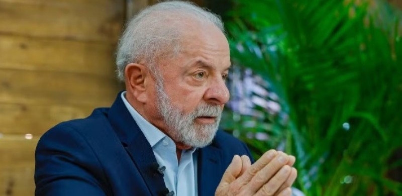 Justi�a Federal rejeita a��es contra enredo de escola de samba sobre Lula