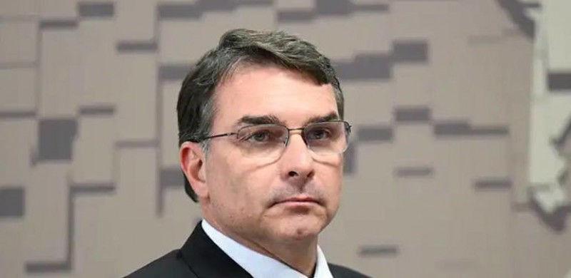 Pesquisa Quaest: rejei��o a Fl�vio Bolsonaro sobe e chega a 57%