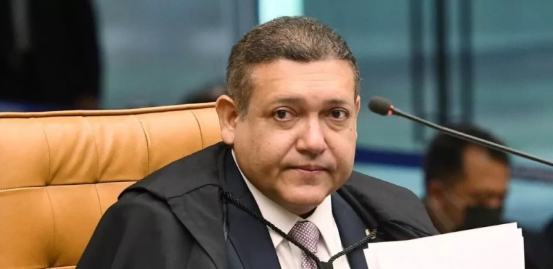 Nunes Marques restabelece filia��o de Fl�vio ao PL e libera registro de candidatura