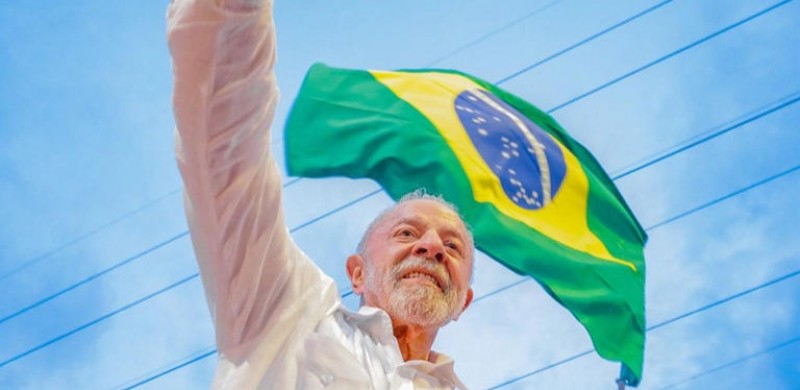 Lula j� aparece numericamente � frente de Fl�vio Bolsonaro em nova pesquisa