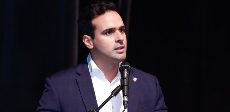 Lucas Ribeiro diz que m�e Daniella Ribeiro tem muito a servir se for chamada por Lula