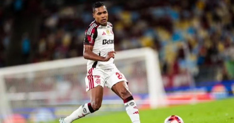 Les�o � considerada leve, e Fla pode ter Alex Sandro na estreia na Libertadores
