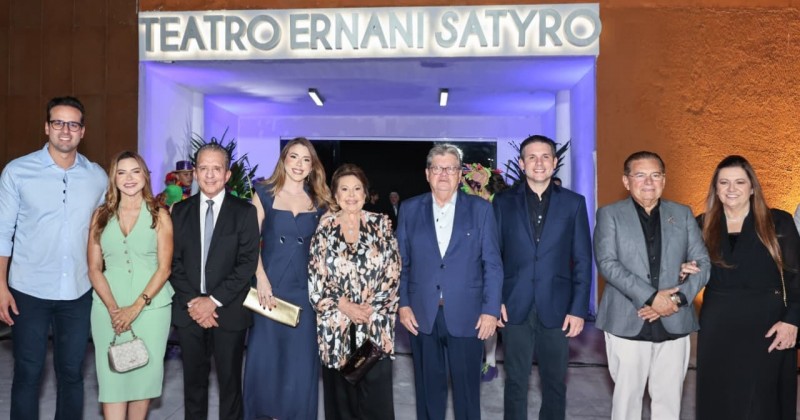 Jo�o Azev�do diz que Teatro Municipal de Patos � a 'celebra��o de um sonho'
