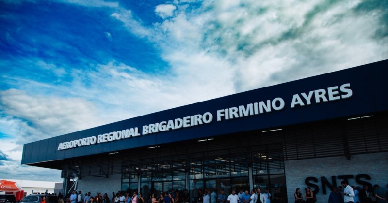 Pacote de cinco inaugura��es marca novo ciclo de desenvolvimento em Patos com parceria de tr�s governos