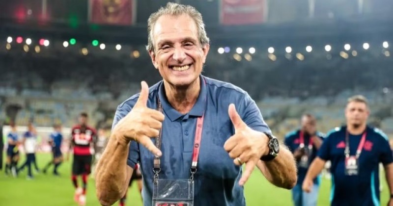 Flamengo atinge receita recorde de R$ 2 bilh�es e reduz d�vida para R$ 174 milh�es