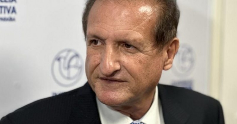 Dep. Herv�zio oficializa desfilia��o do PSB de Jo�o e volta ao MDB de Veneziano