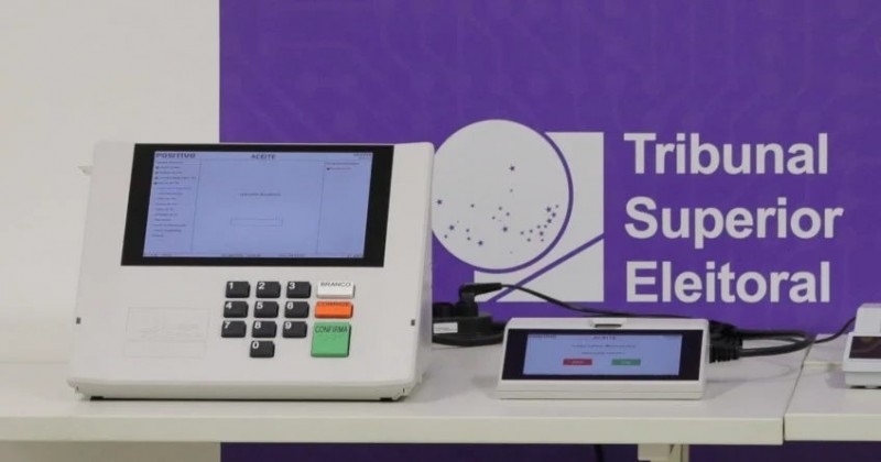 Quem s�o os governadores que deixaram mandatos para disputar a elei��o