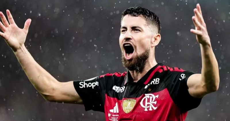 Jorginho tem les�o muscular confirmada e vira desfalque no Flamengo para Libertadores