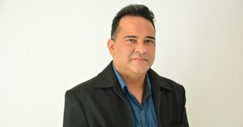 QUARTA, 15 - VOC� N�O PODE PERDER: a peleja de C�cero em Patos, Ramonilson sem tes�o e a corrida desenfreada de Nabor