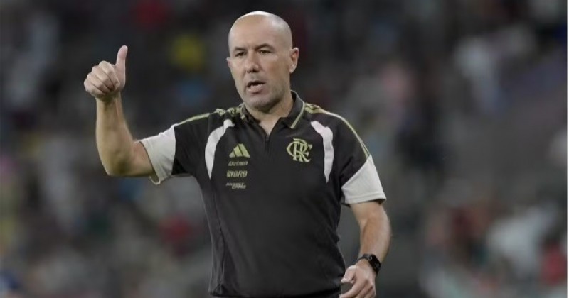 Leonardo Jardim iguala melhor sequ�ncia de Filipe Lu�s no Flamengo