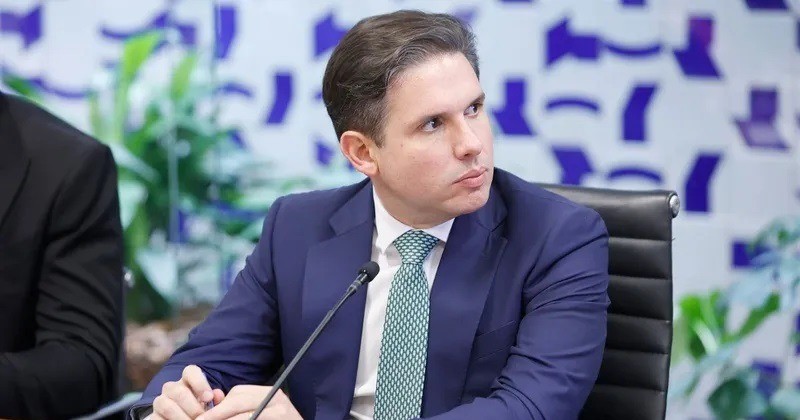 Hugo Motta deve escolher relator para PEC do fim da escala 6�1 nesta semana