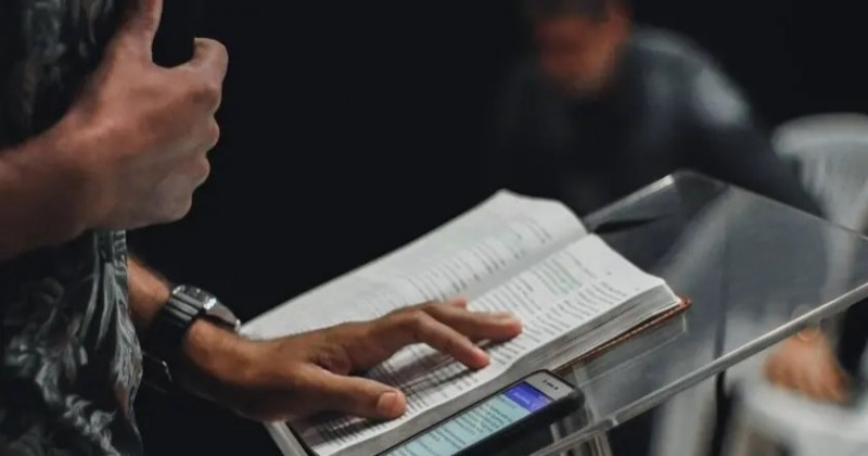 Pastores e fi�is temem impacto da intelig�ncia artificial no cristianismo