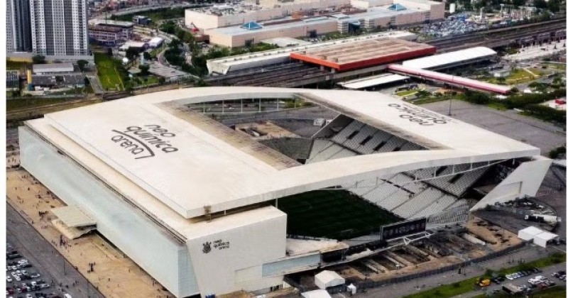 Corinthians tem d�vida maior que Palmeiras e S�o Paulo juntos; veja n�meros