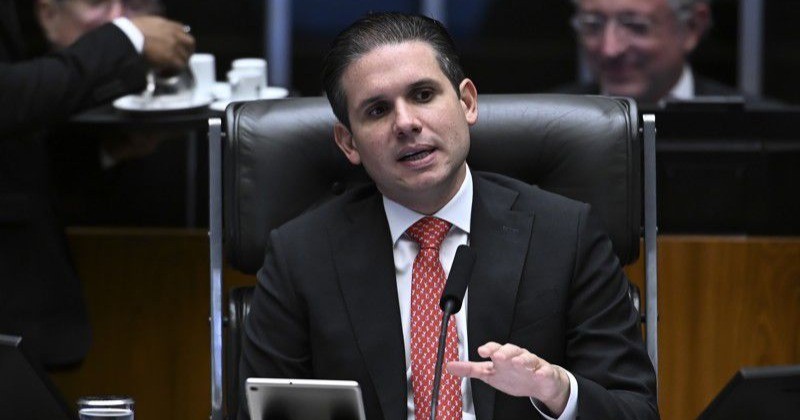 Hugo Motta anuncia apoio emergencial aos munic�pios atingidos pelas chuvas na Para�ba