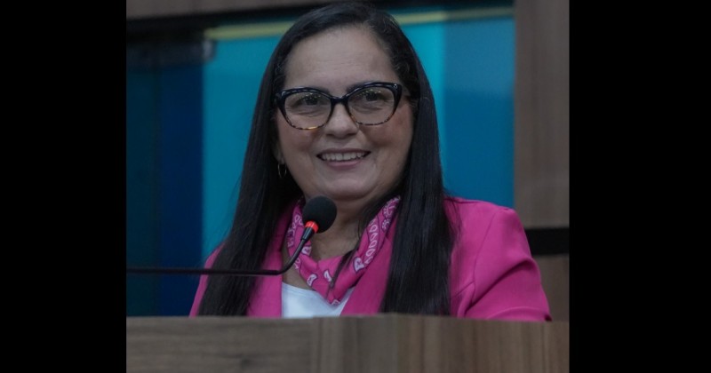 Vereadora F�tima Boc�o aponta necessidade de m�dico neurologista no Hospital Infantil