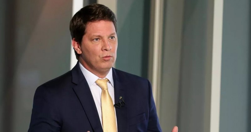 [�UDIO] Mario Frias mentiu; ele agradeceu a Vorcaro apoio financeiro para filme sobre Bolsonaro 