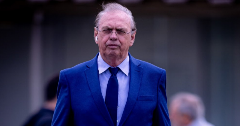 Corinthians leva transfer ban e est� impedido de contratar novos jogadores