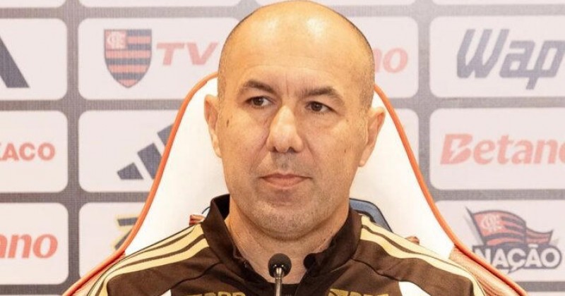 Jardim critica arbitragem ap�s derrota para o Palmeiras: '� f�cil dar amarelo para o Flamengo'