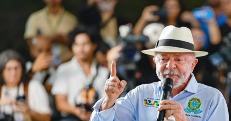 Lula diz que 'filhos s�o piores que Bolsonaro' ao associar taxa��o dos EUA � fam�lia: 'Traidores da p�tria'
