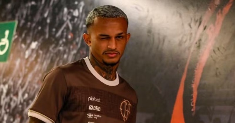Wesley � cortado da Sele��o por les�o na perna; volante �derson � convocado 