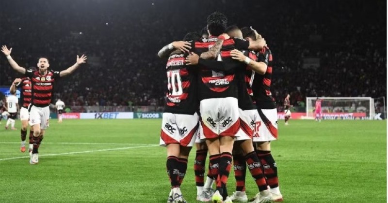 Flamengo  o primeiro time brasileiro a alcanar 100 gols em 2025