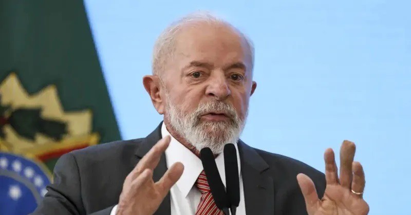 Lula pede mobilizao contra anistia: Batalha tem que ser feita tambm pelo povo