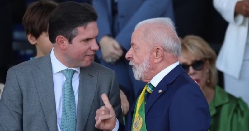 Lula se rene com Hugo Motta, faz novo apelo contra anistia e discute ampliao da iseno do IR at R$ 5 mil