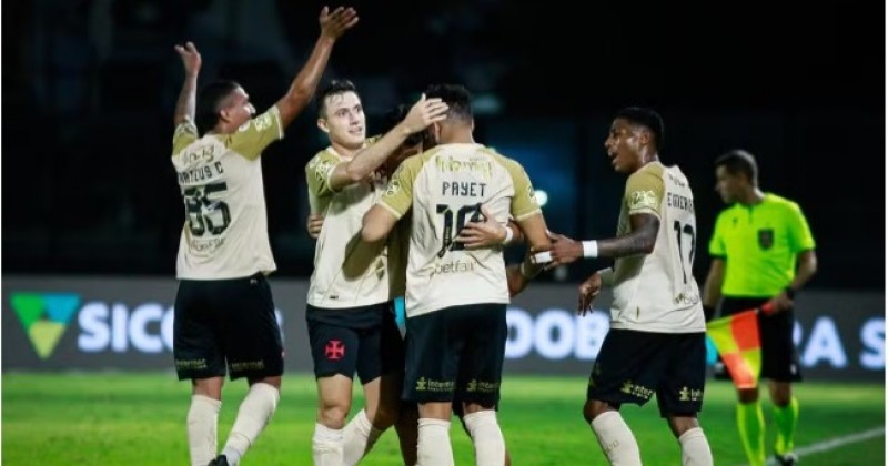 Jogo dos 9 erros: Vasco  o time que mais sofre gols com falhas individuais