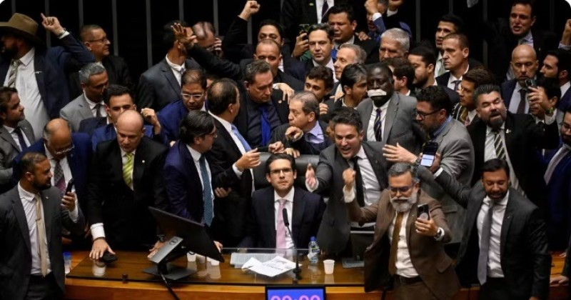 Hugo Motta inclui PEC da Impunidade na pauta, e Cmara pode votar proposta nesta tera