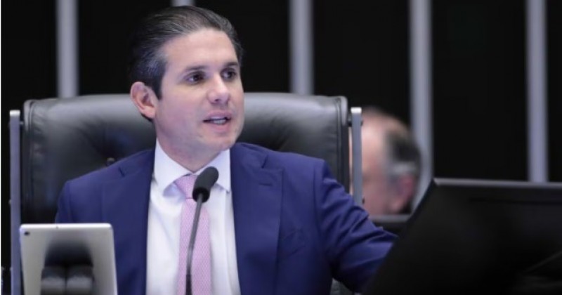 Cmara abandona PL da Anistia em troca da reduo de penas de Bolsonaro e golpistas do 8 de Janeiro