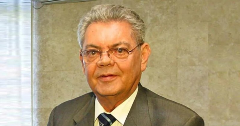 Mdia nacional relembra caso de Ronaldo Cunha Lima aps aprovao da PEC da Blindagem