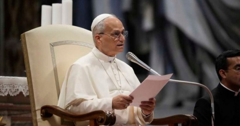 Papa descarta novas mudanas para agradar LGBT+