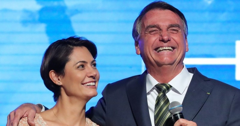 Michelle defende candidatura do inelegvel Bolsonaro e diz no querer ser presidente