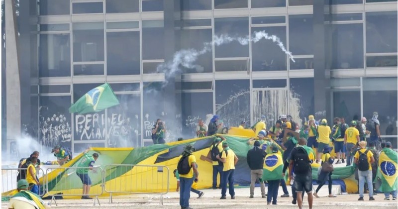 64% dos brasileiros rejeitam anistia a condenados pelo 8 de Janeiro, aponta pesquisa
